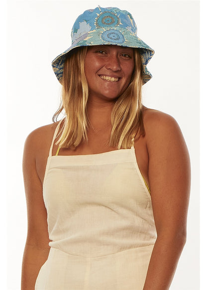 Sisstrevolution Alona Bucket Hat