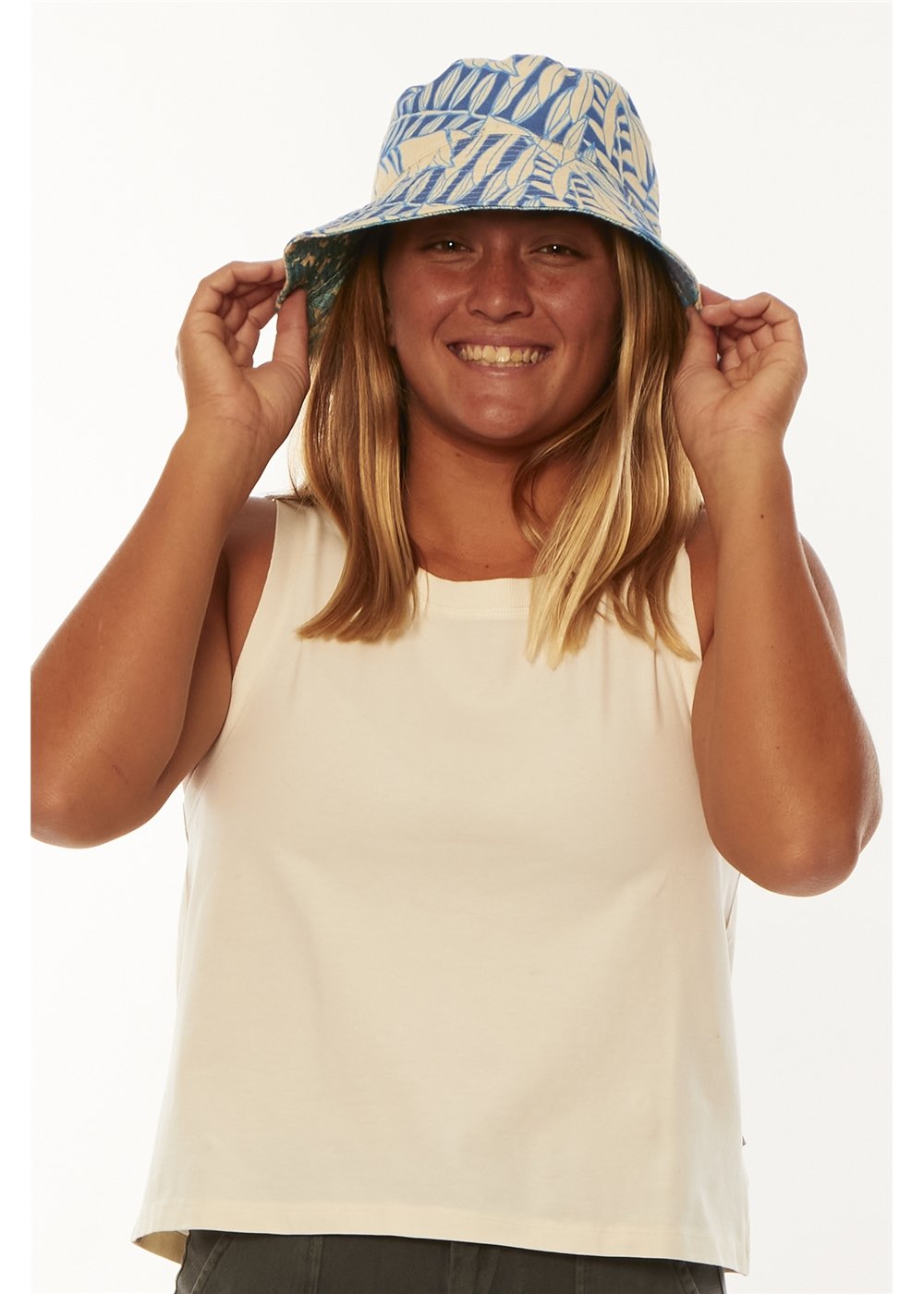 Sisstrevolution Alona Bucket Hat