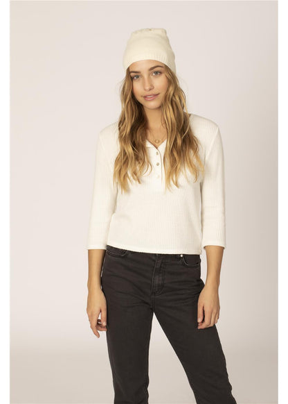 Sisstrevolution Covered Peaks Knit Beanie