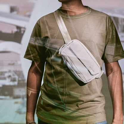 InCase Crosstown Sling with Woolnex