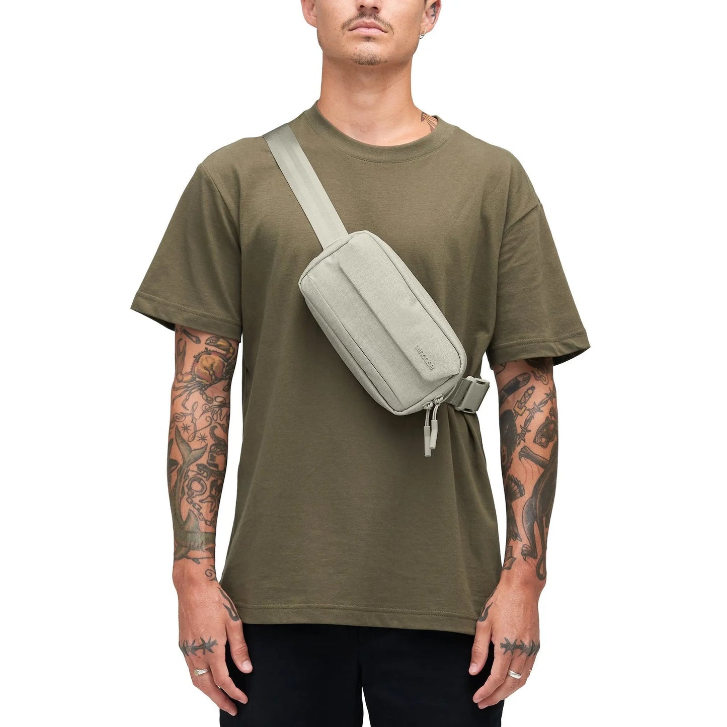 InCase Crosstown Sling with Woolnex