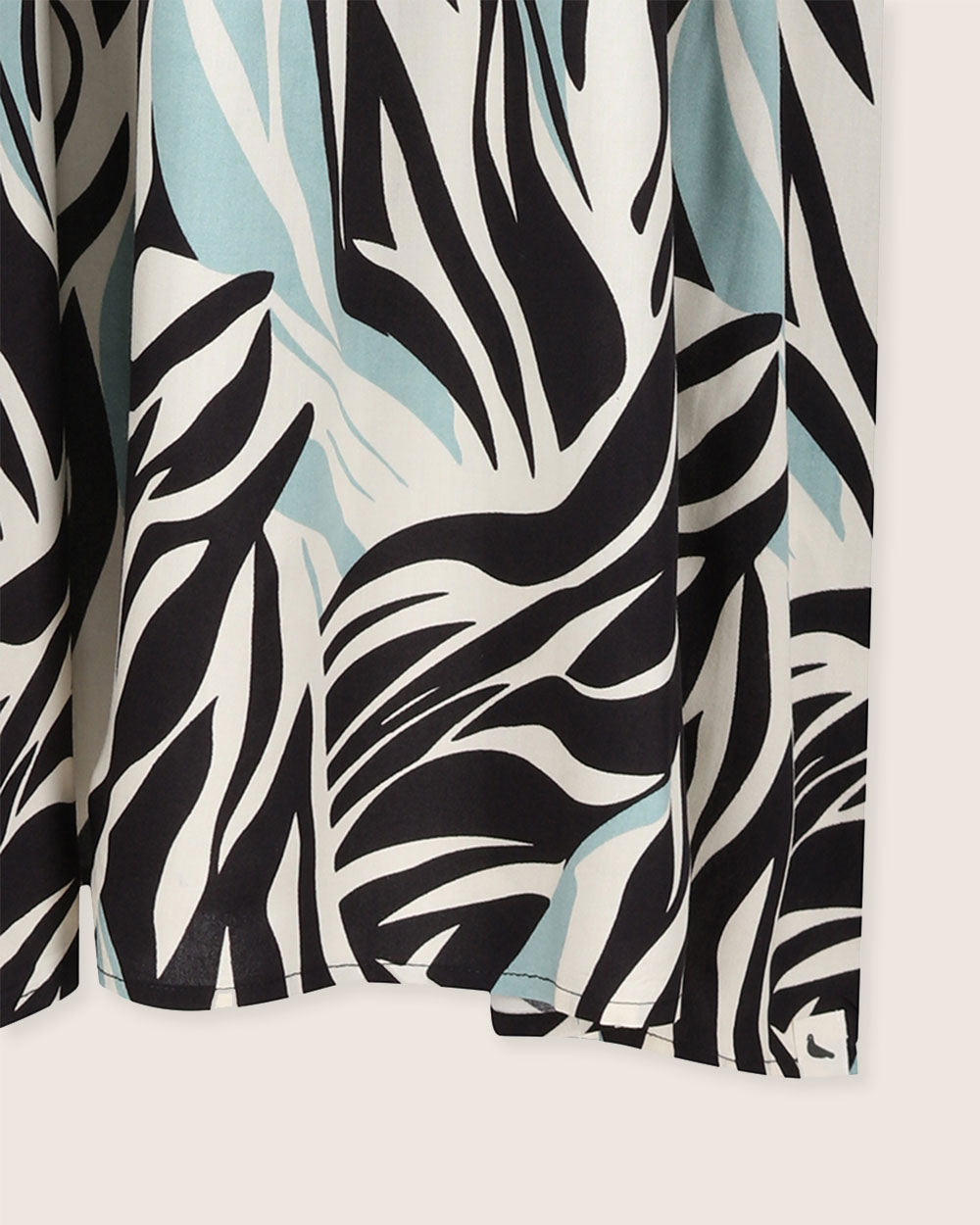 Zuri Multicolour Zebra Twirl Print Multifunctional Maxi Skirt
