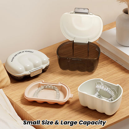 AARAINBOW 2-in-1 Retainer Cleaner Case – Leak-Proof Denture Bath Box with Strainer Basket (D White)