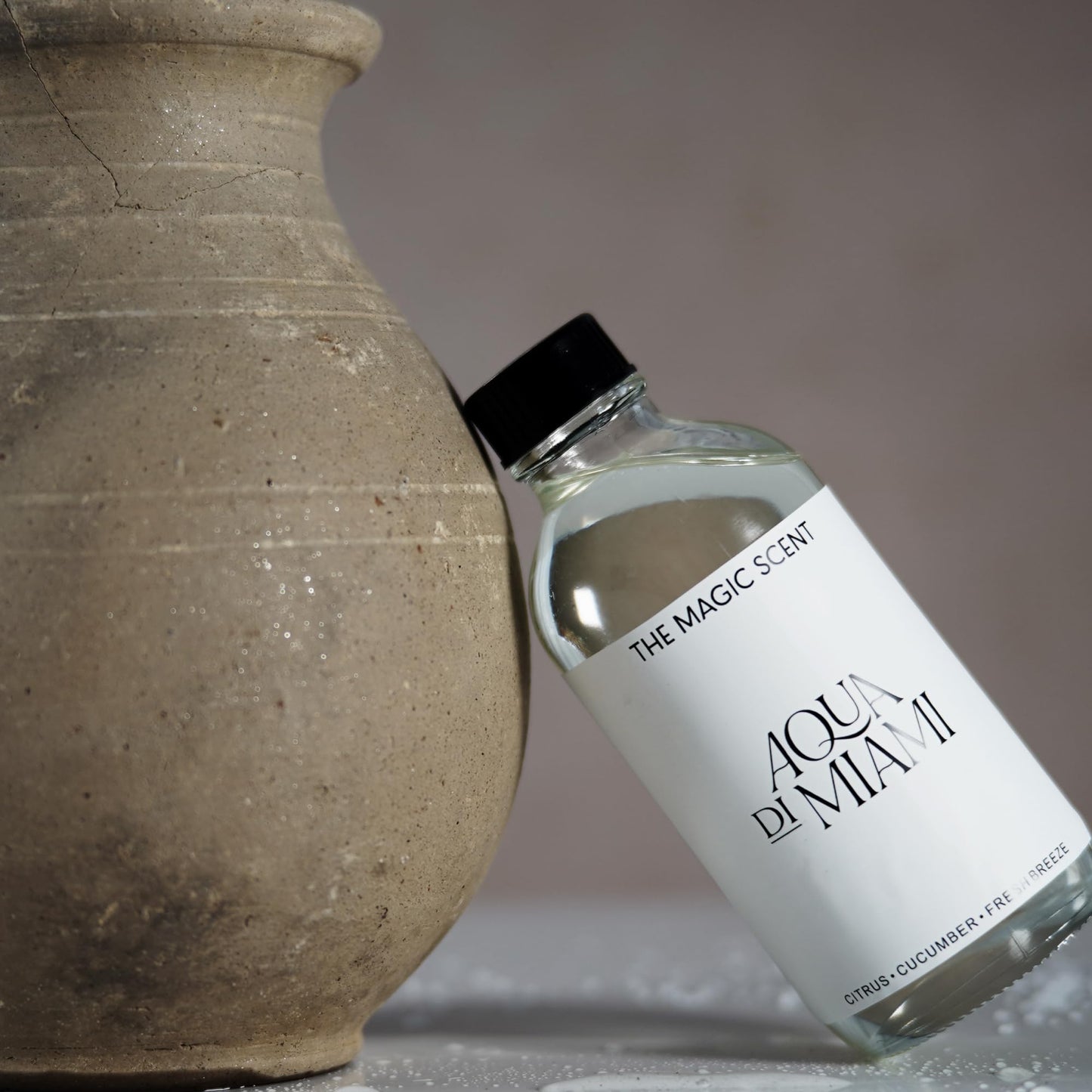 The Magic Scent Aqua di Miami Diffuser Oil – Hotel & Home Luxury Scents (8.5 fl oz / 250 mL)