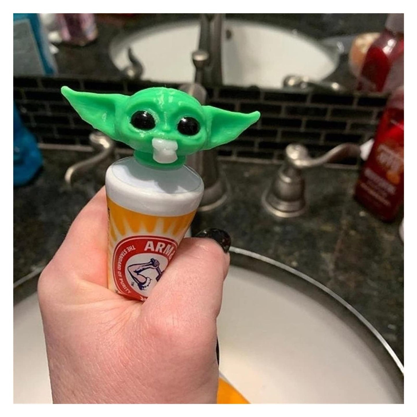Baby Yoda Toothpaste Cap – Yoda Topper & Dispenser for Kids & Adults | Fun Bath Decor