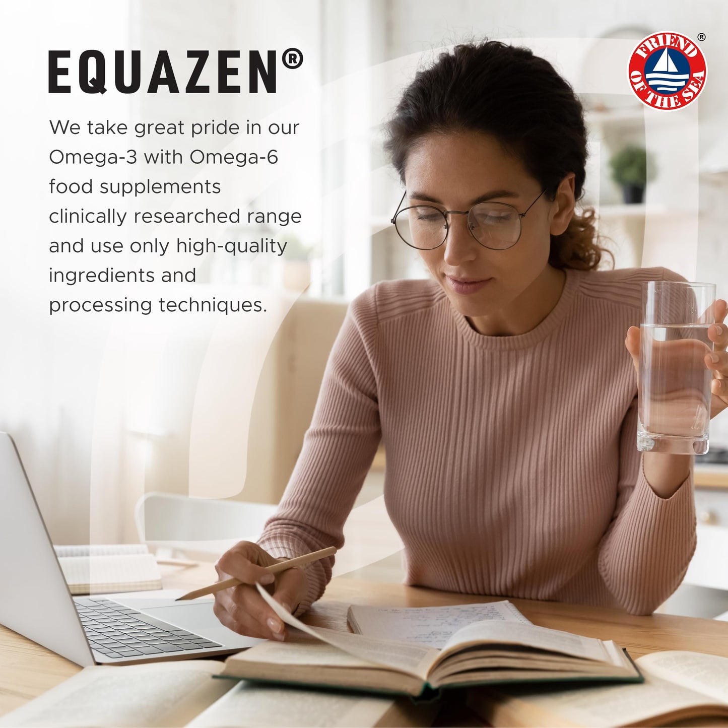 Equazen Eye Q Chews 180 Capsules - Strawberry Flavour Omega-3 & Omega-6 | May Support Concentration & Brain Development