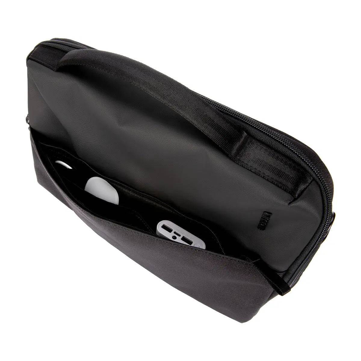 InCase A.R.C. Brief With ReSpun 100% Recycled Polyester 12L