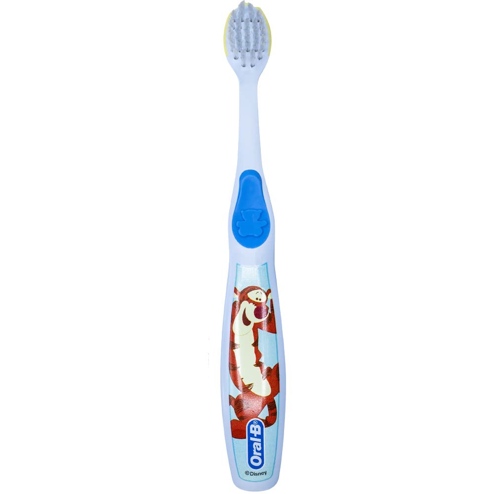 Oral-B Baby Manual Toothbrush 0-3 Years | Extra Soft Bristles | Pooh Characters (Pack of 2)