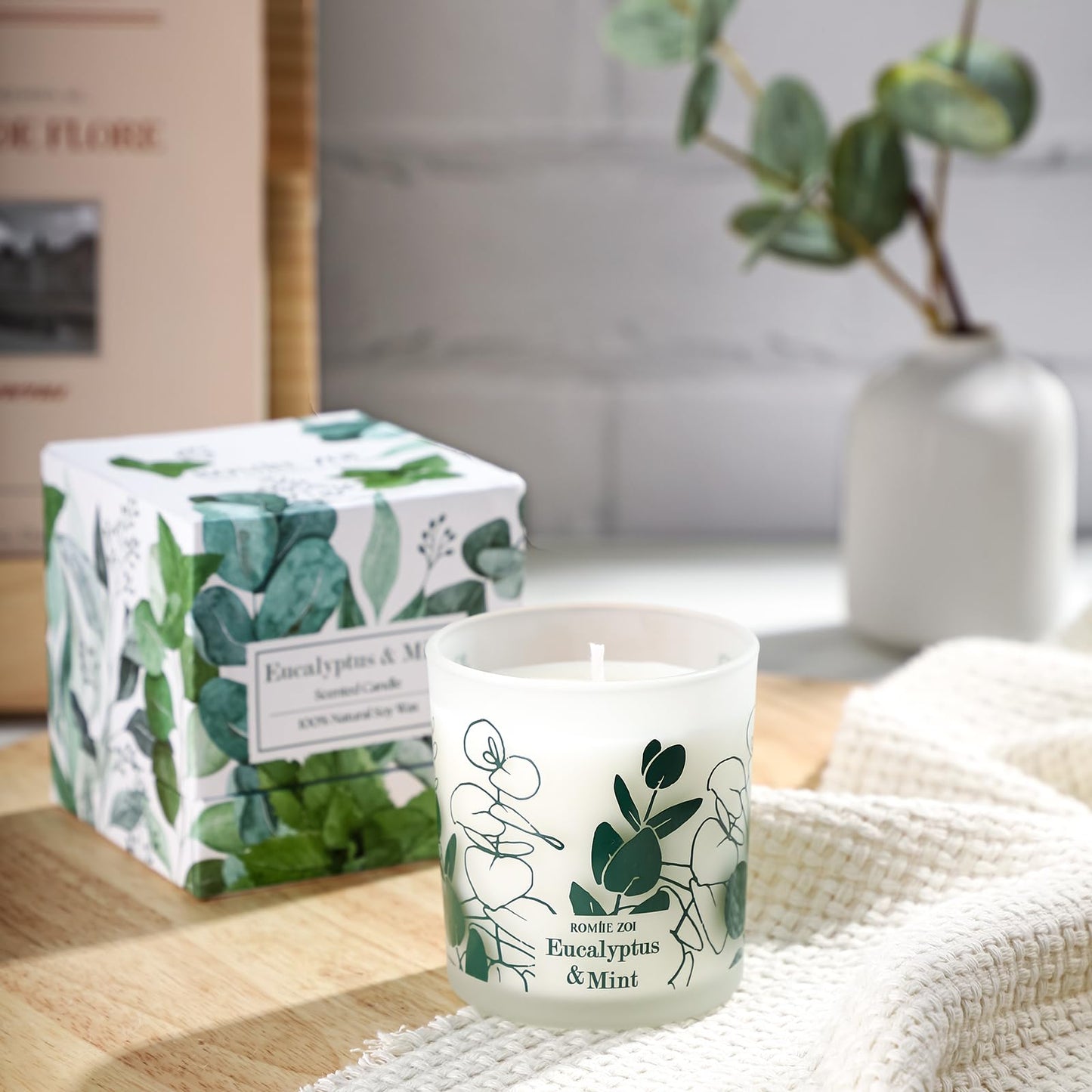ROMIIE ZOI Scented Candle – Eucalyptus & Mint | 6oz Soy Wax Jar (170g) – Gifts for Women
