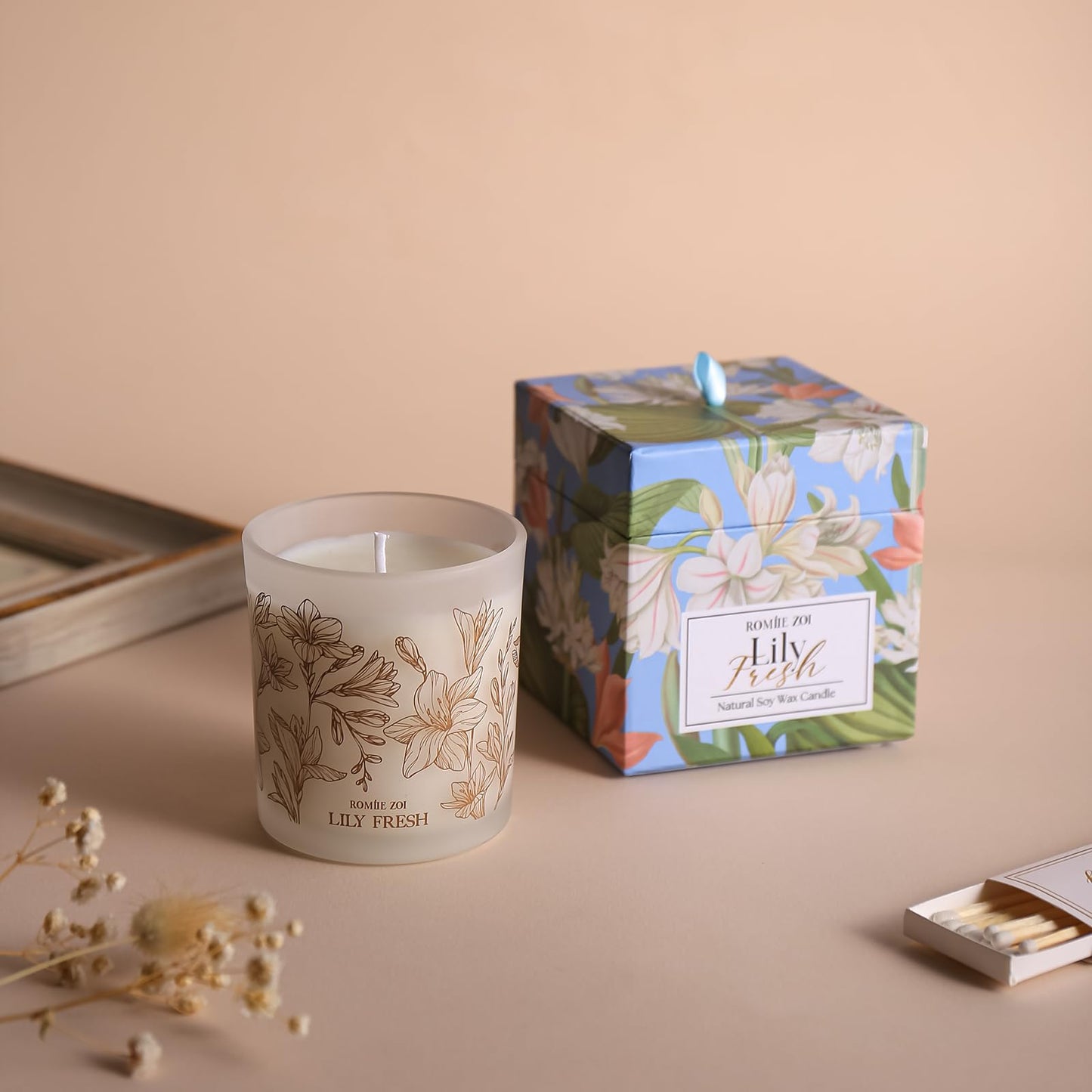 ROMIIE ZOI Lily Fresh Scented Candle - 6oz Soy Wax, Gifts for Women
