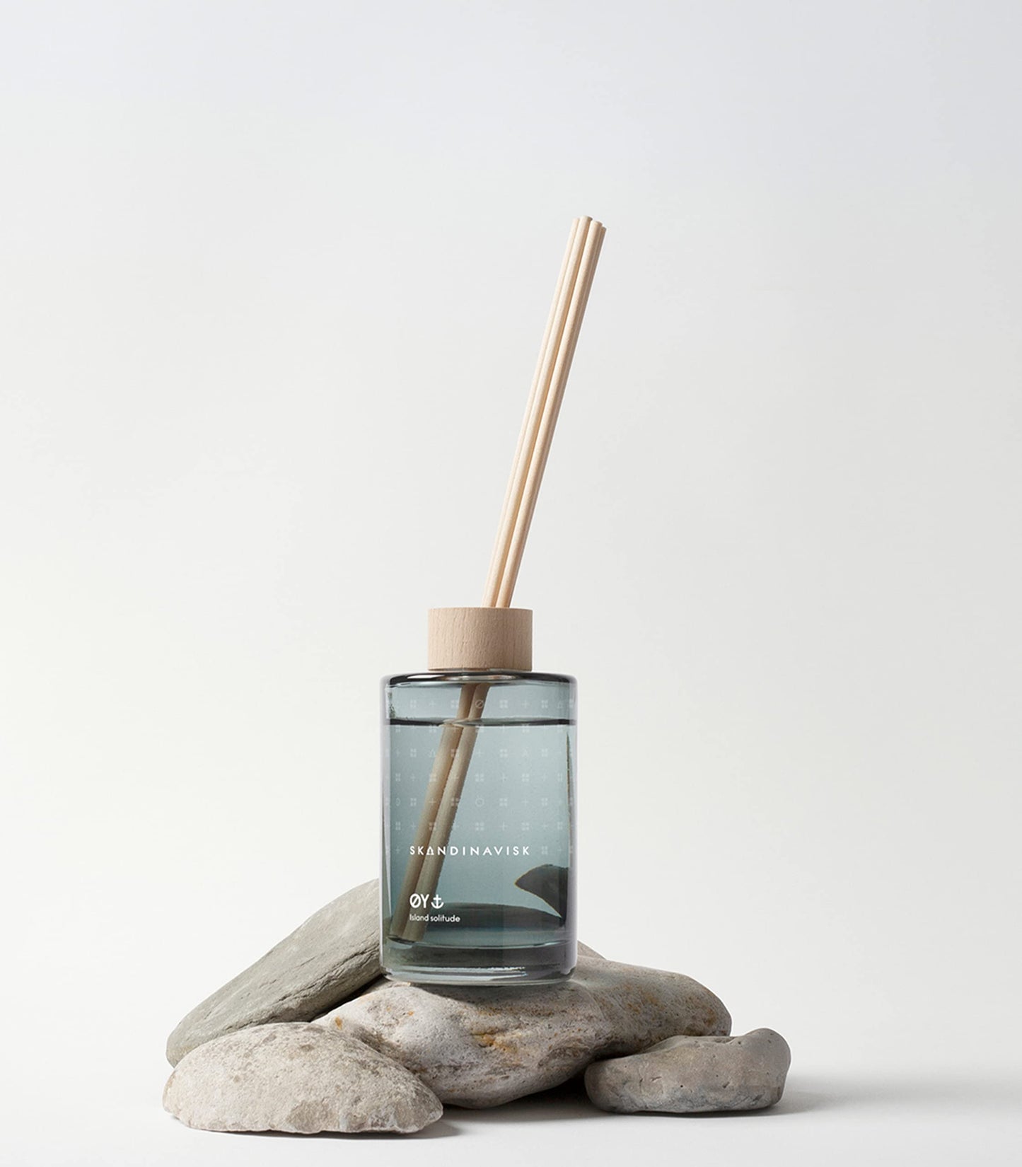 Skandinavisk ØY Island Scent Diffuser | 8 Reeds, Lasts 3 Months