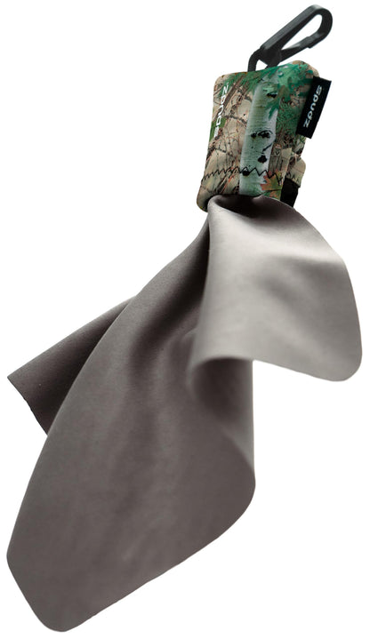 SPUDZ Ultra Microfiber Lens Cleaner – Closable Pouch, Clip-On, 6x6 in | Alpine Mountain Camo