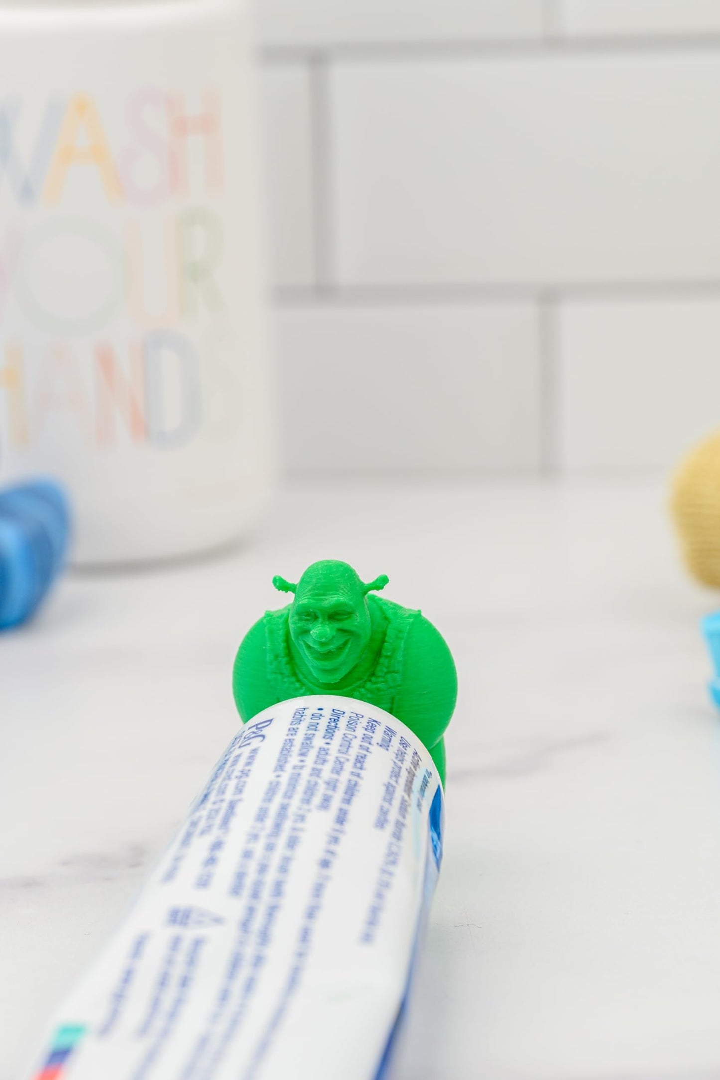 TUBECAPZ Shrek Pooping Toothpaste Topper – Adapters for Crest & Colgate Tubes