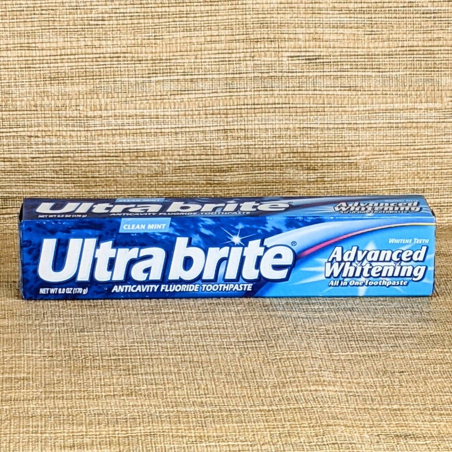 Ultra Brite Advanced Whitening Toothpaste Clean Mint 6 oz – Pack of 7
